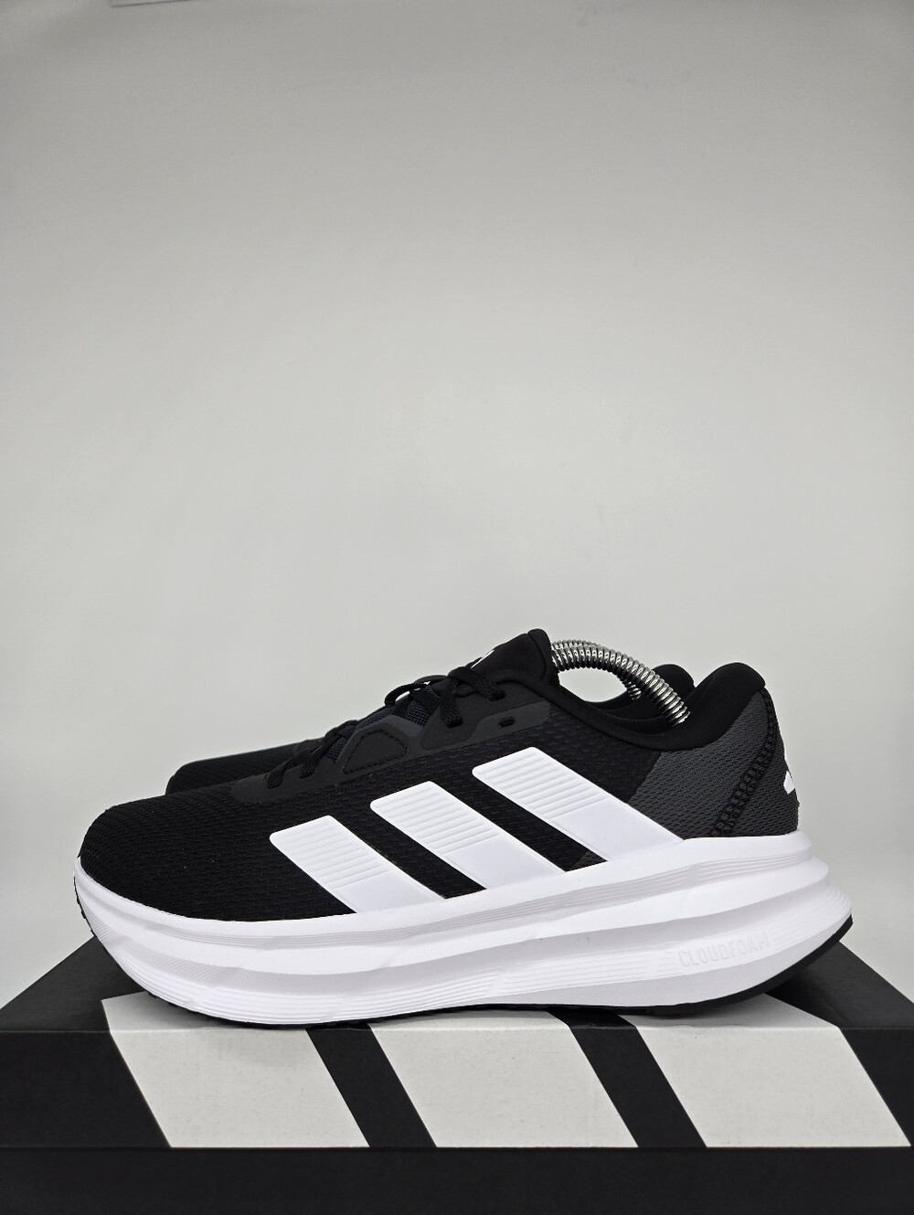 adidas Women's Galaxy 7 ID8765 Black White Running Shoes Size 8